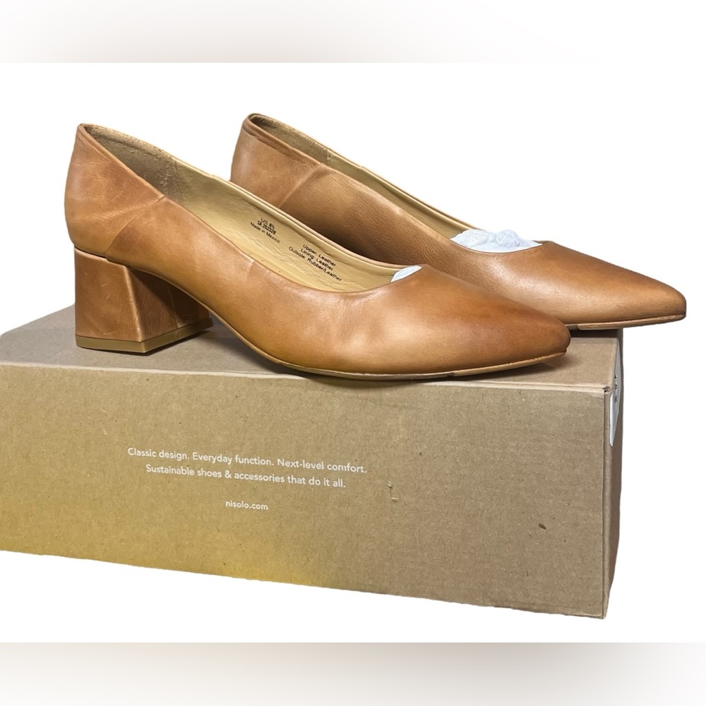 Nisolo Tan Block Heel Pumps - Picture 7 of 12
